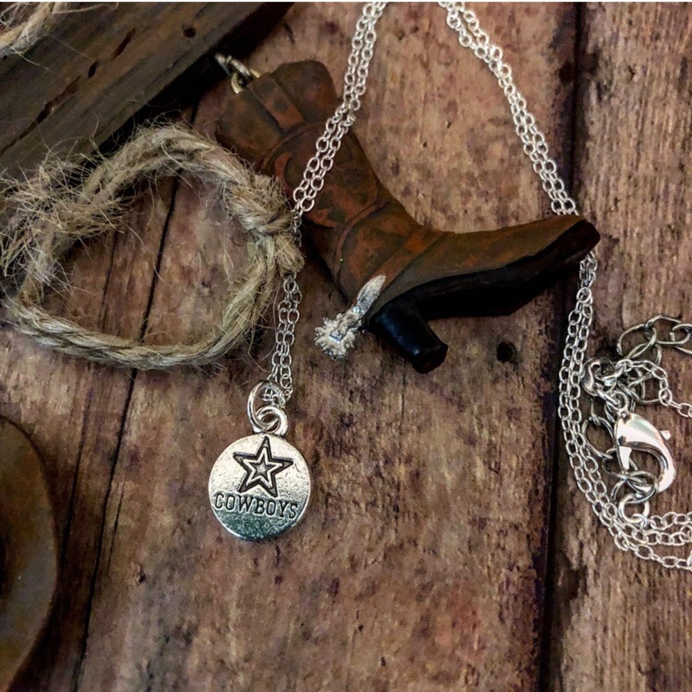 🤠Dallas Cowboys charm necklace,Sterling silver - Picture 3 of 3
